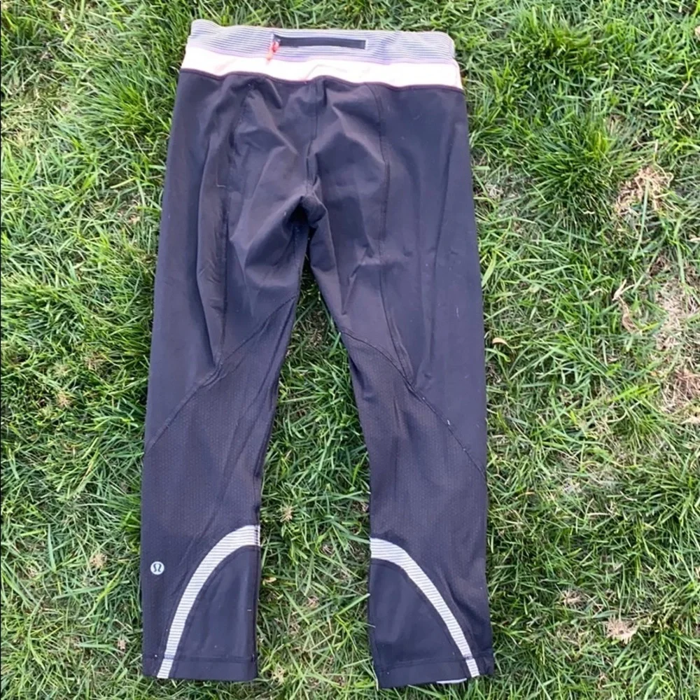 Lululemon black pants